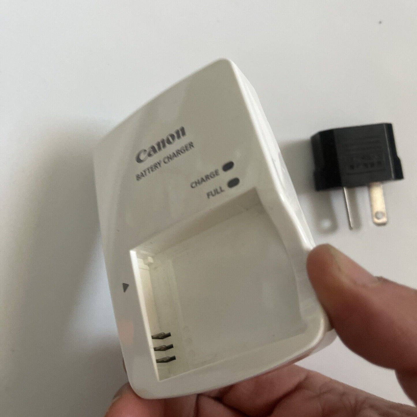 Genuine Canon CB-2LY Battery Charger for NB-6L battery