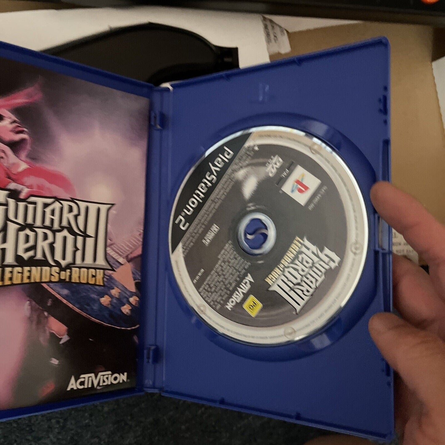 Guitar Hero 3 Legends of Rock Wireless Guitar and PlayStation 2 PS2 Game PAL