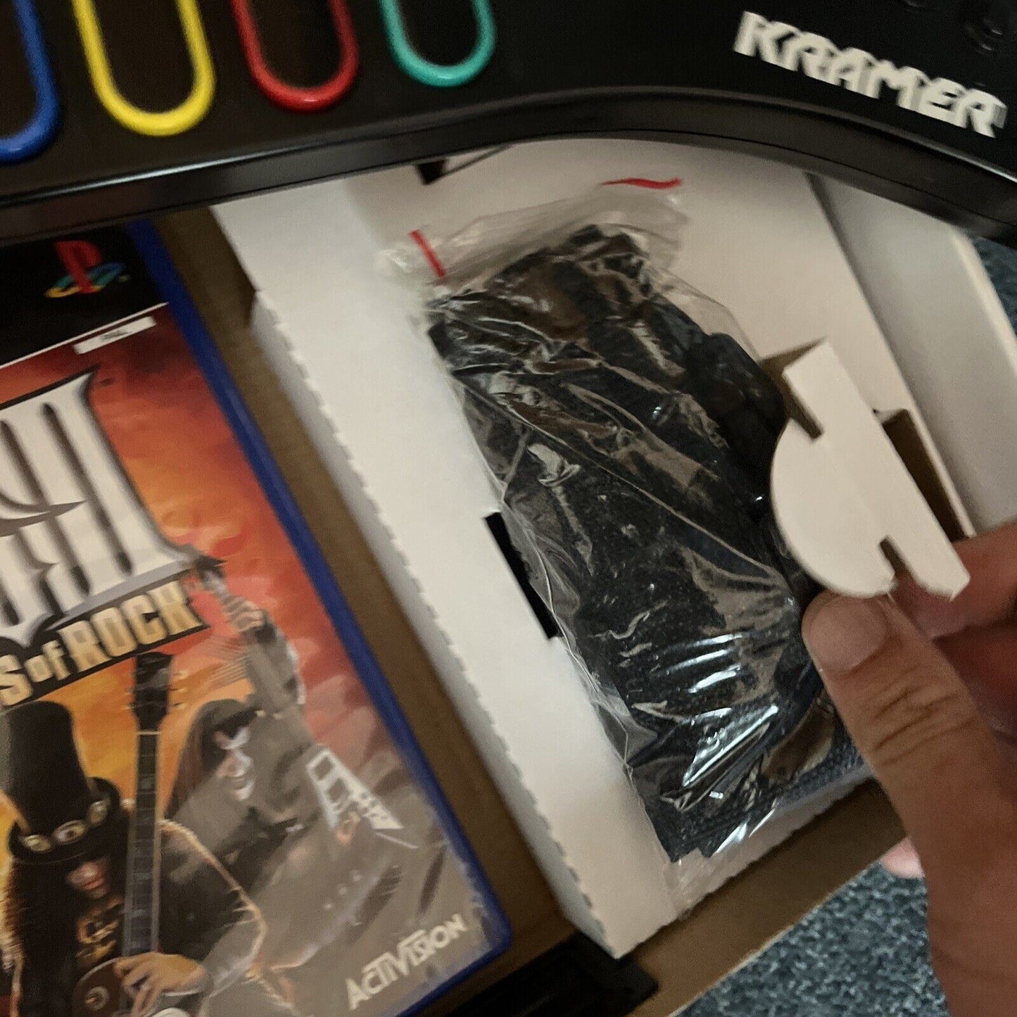 Guitar Hero 3 Legends of Rock Wireless Guitar and PlayStation 2 PS2 Game PAL