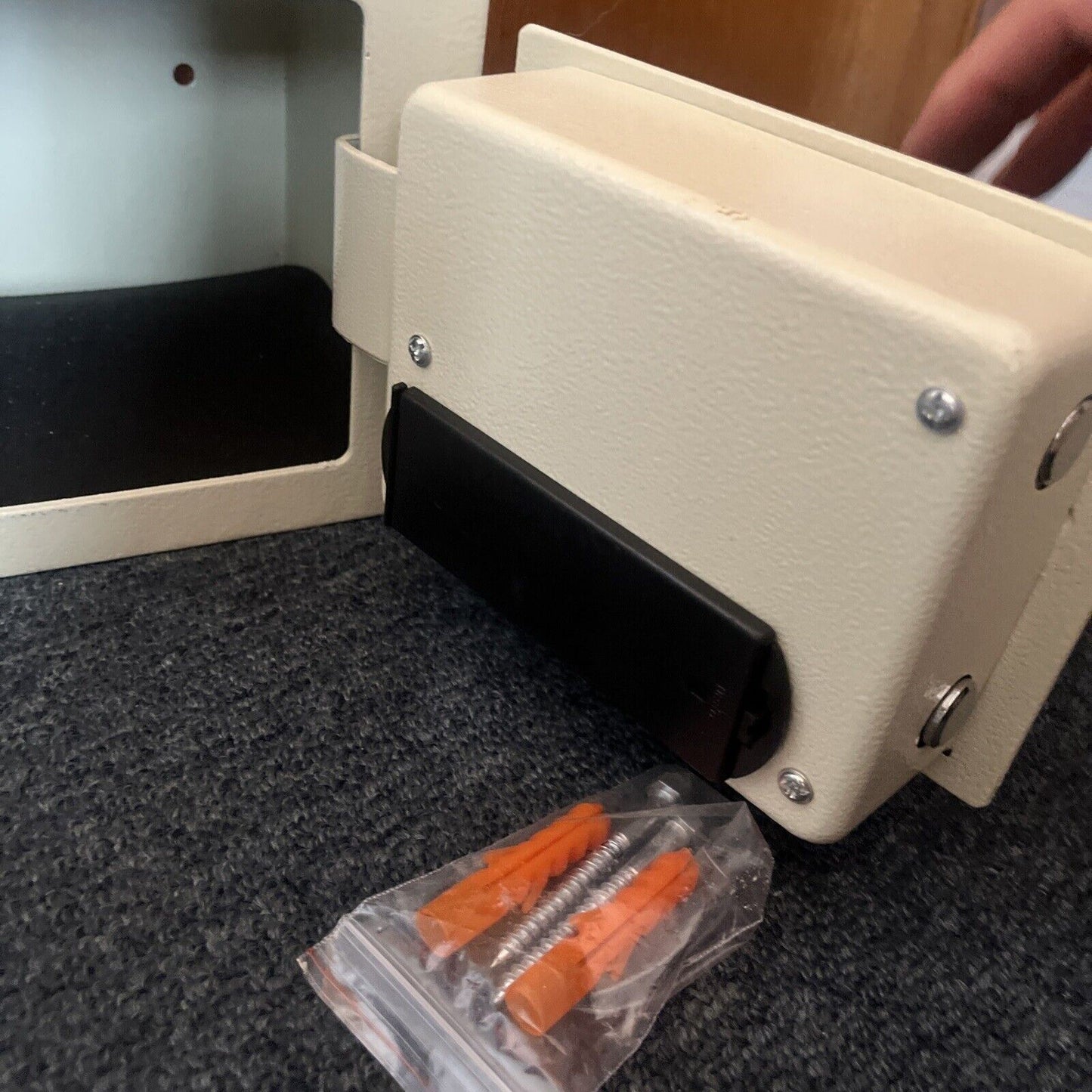 Suresafe Micro Electronic Security Safe OWSFT17EBE