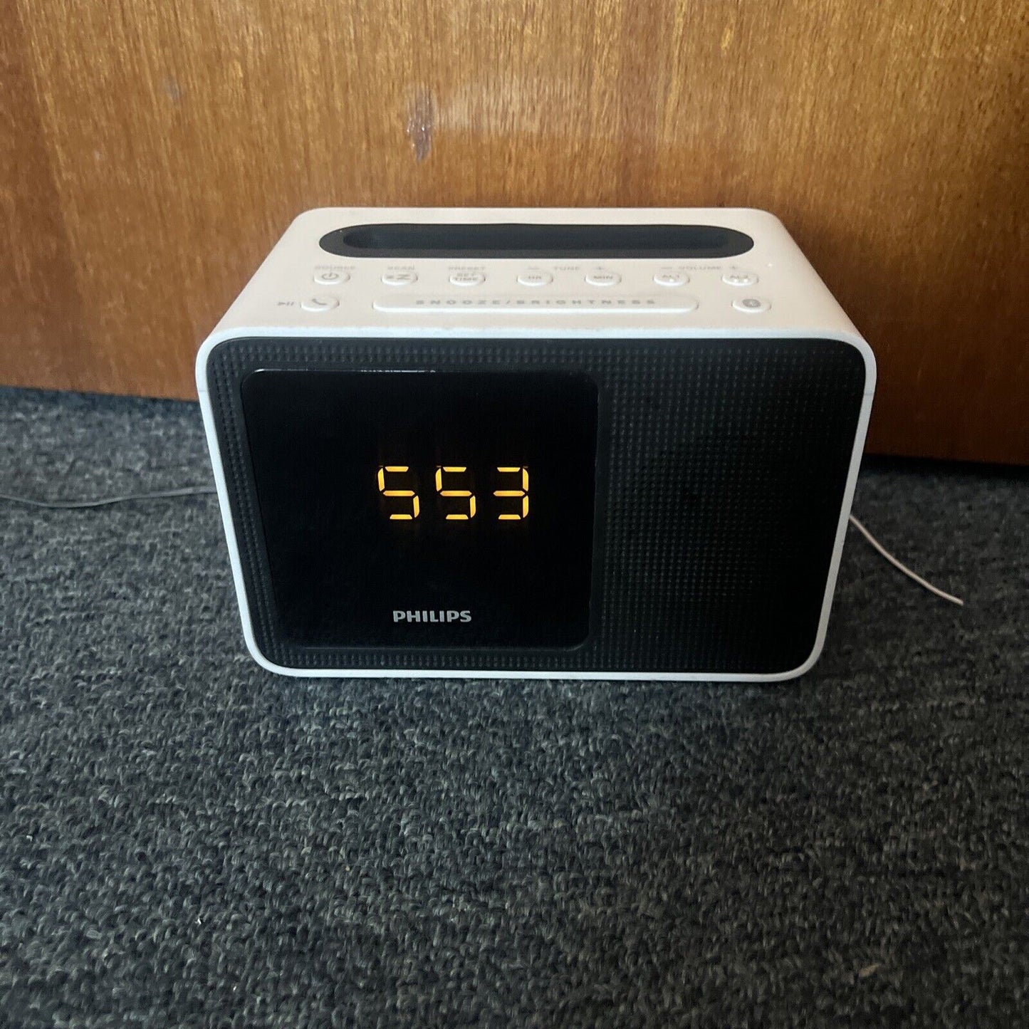 Philips AJT5300W/79 Alarm Clock FM Radio Bluetooth