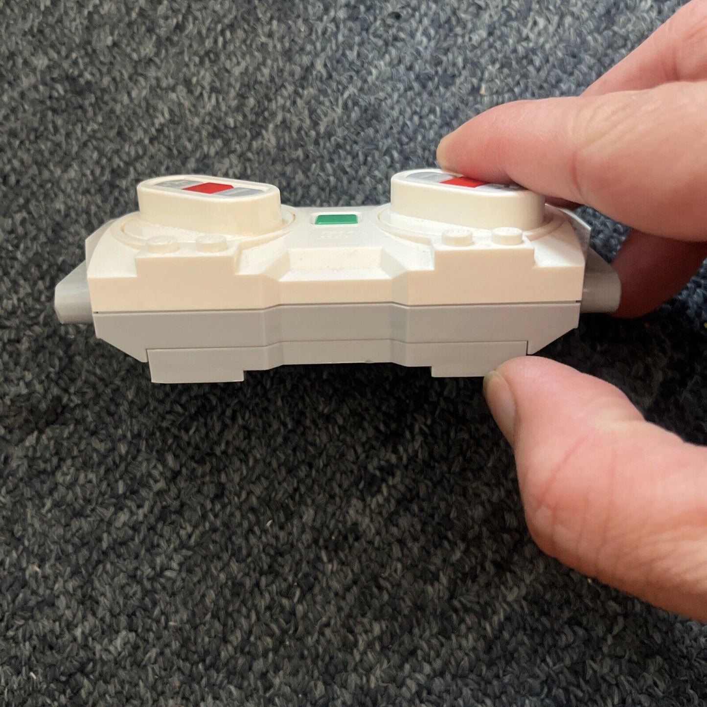 LEGO Powered Up Bluetooth Remote Control Handset (28739)