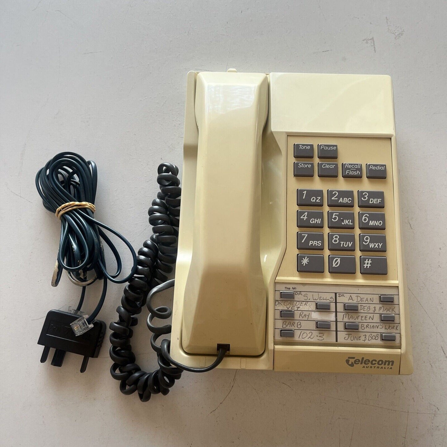 Telecom Landline Corded Telephone 550/117 with Wall Mount NBN Compatible