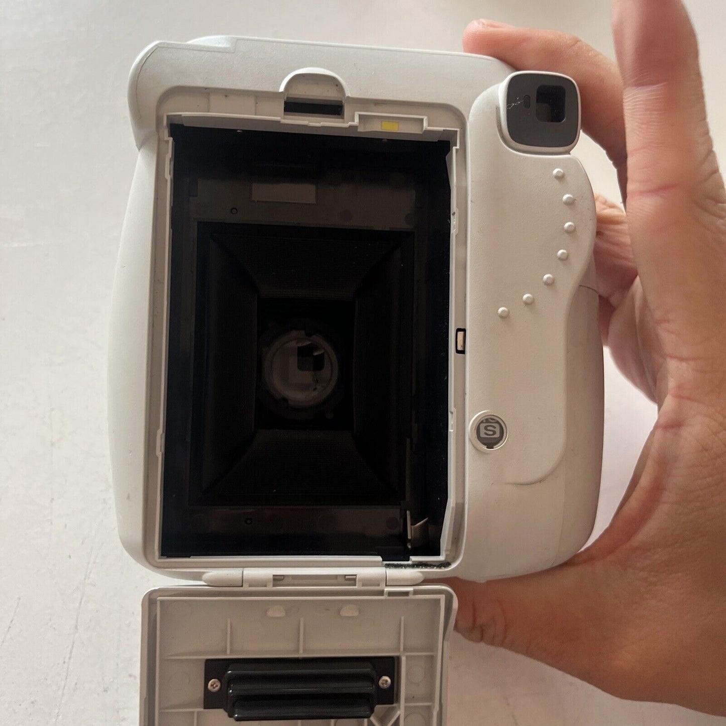 Fuji Instax Mini 9 - Smokey White