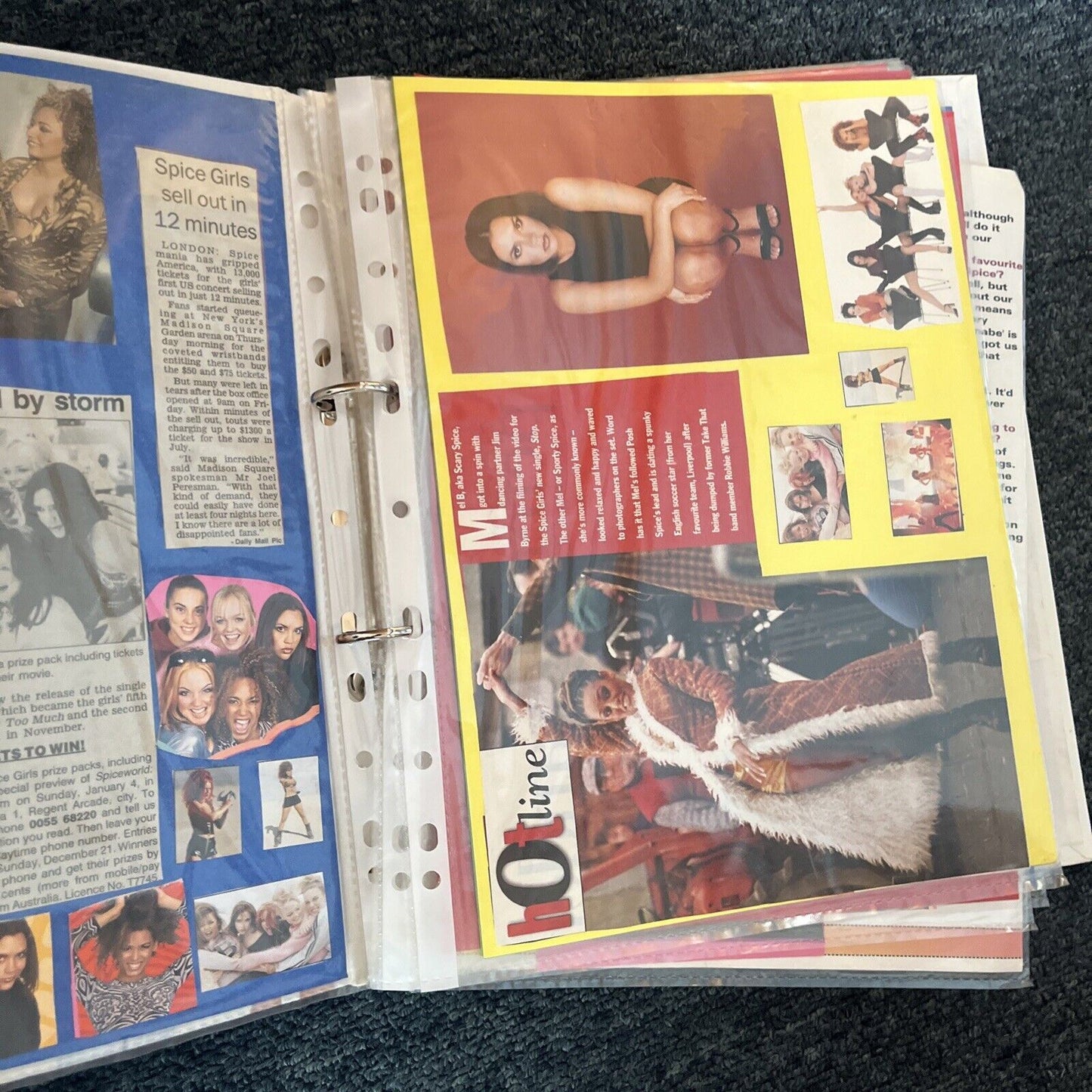 Spice Girls Folder with Newspaper & Magazines Clippings of Spice Girls 1997