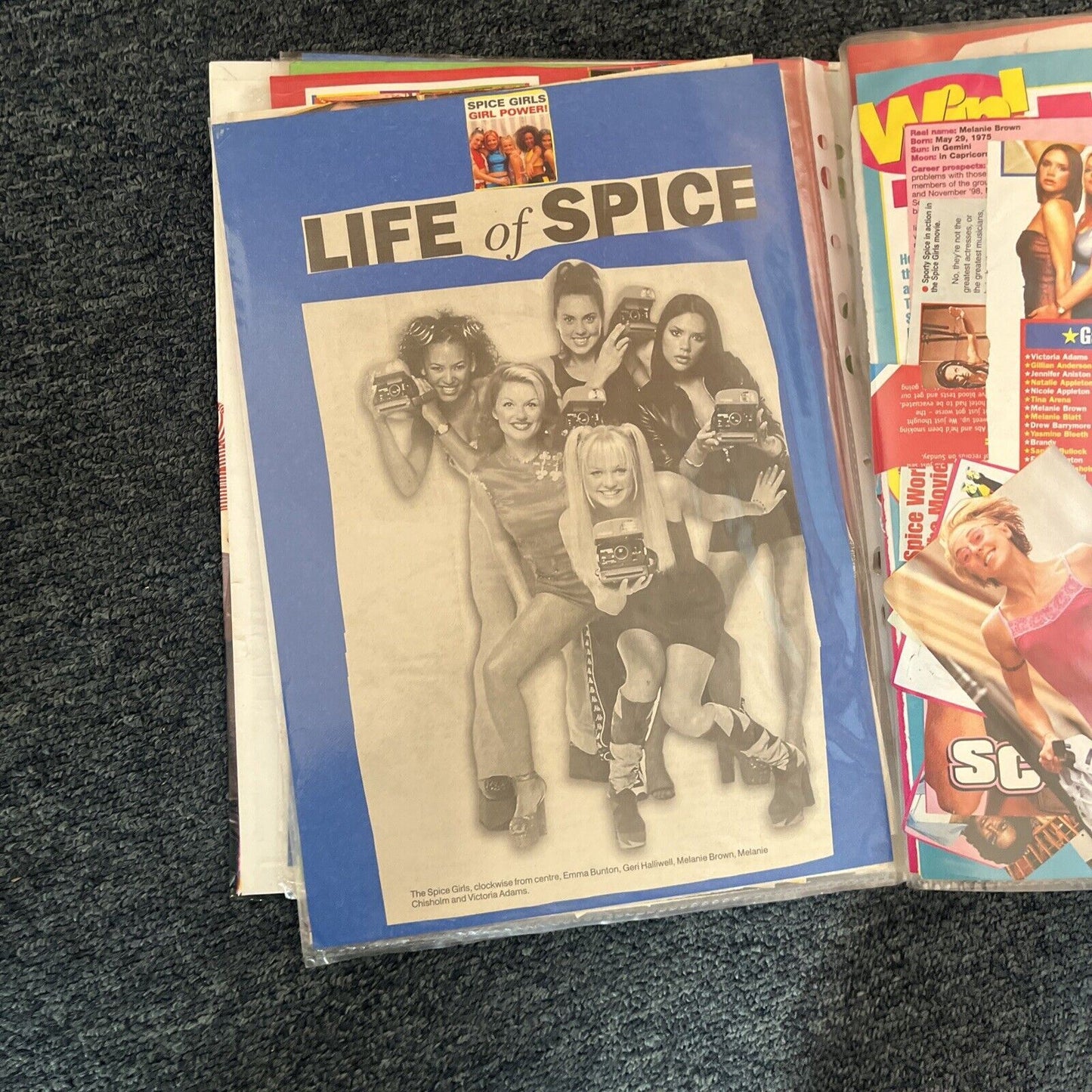 Spice Girls Folder with Newspaper & Magazines Clippings of Spice Girls 1997