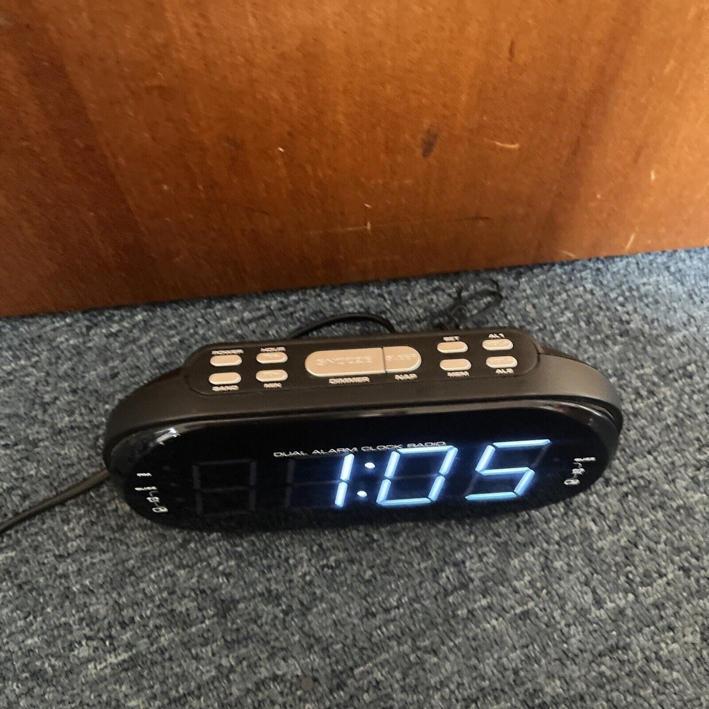 Audiosonic CR-228PL Big LED Display Alarm Clock AM/FM Radio