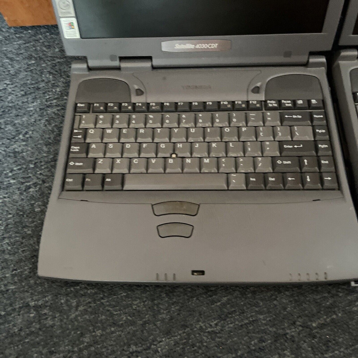 Toshiba Satellite 4030CDT & 4100XDVD Notebook *for parts or repair*
