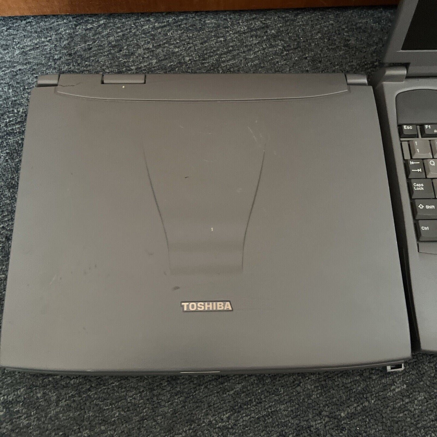 Toshiba Satellite 4030CDT & 4100XDVD Notebook *for parts or repair*
