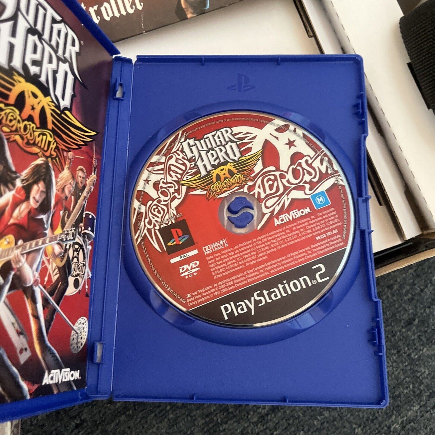 Guitar Hero Aerosmith Game & Wireless Guitar Controller Tour Book Sony PS2 PAL