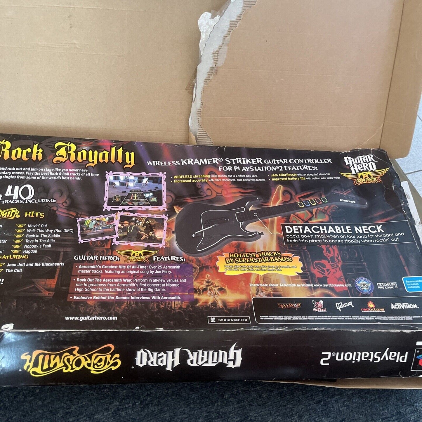 Guitar Hero Aerosmith Game & Wireless Guitar Controller Tour Book Sony PS2 PAL