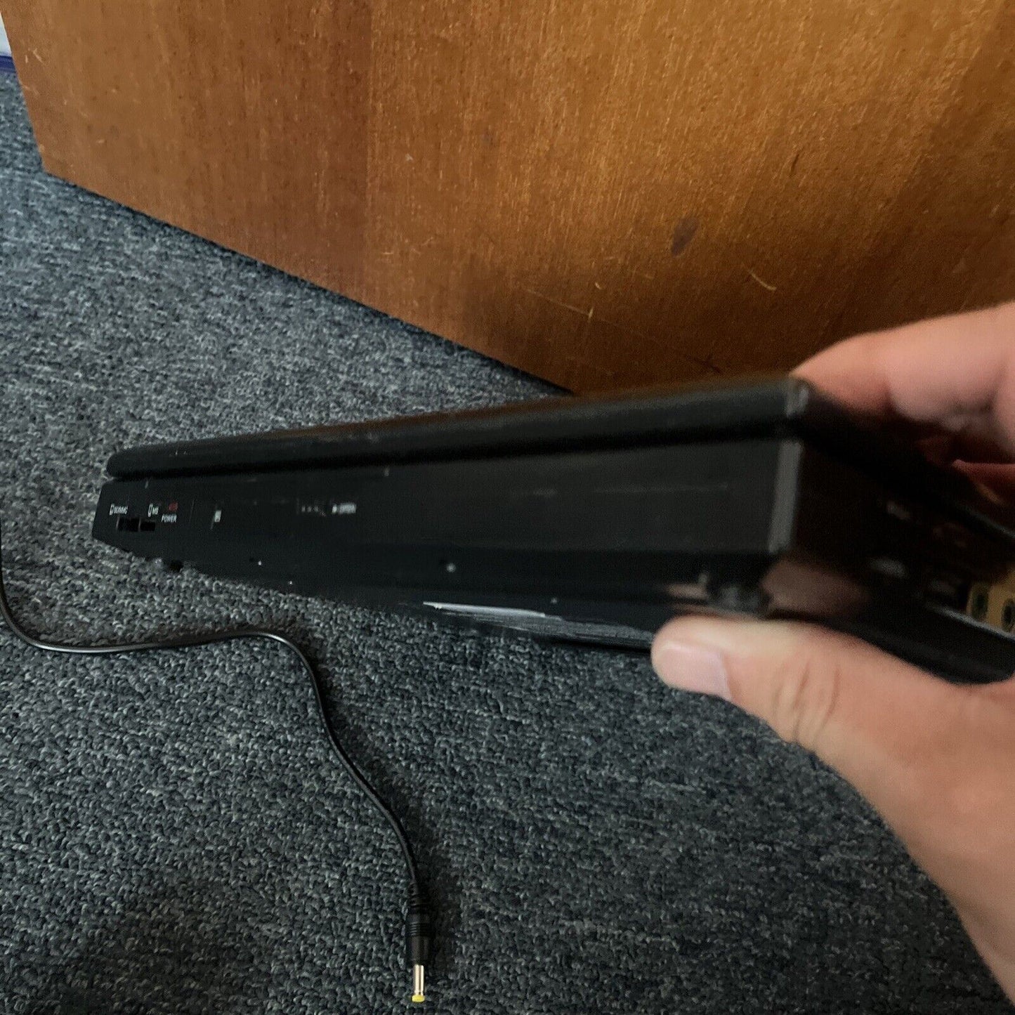 AWA 9" Portable DVD Player LMD5909B