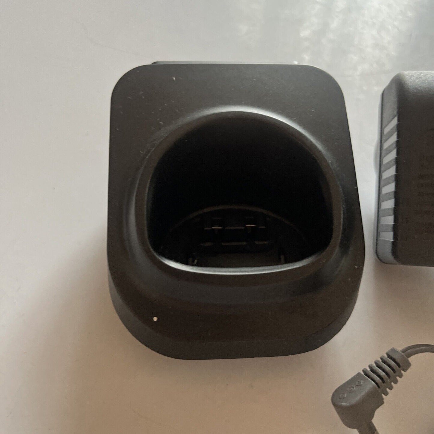 Panasonic PNLC1001XA Charger with AC Adapter PQLV209AL