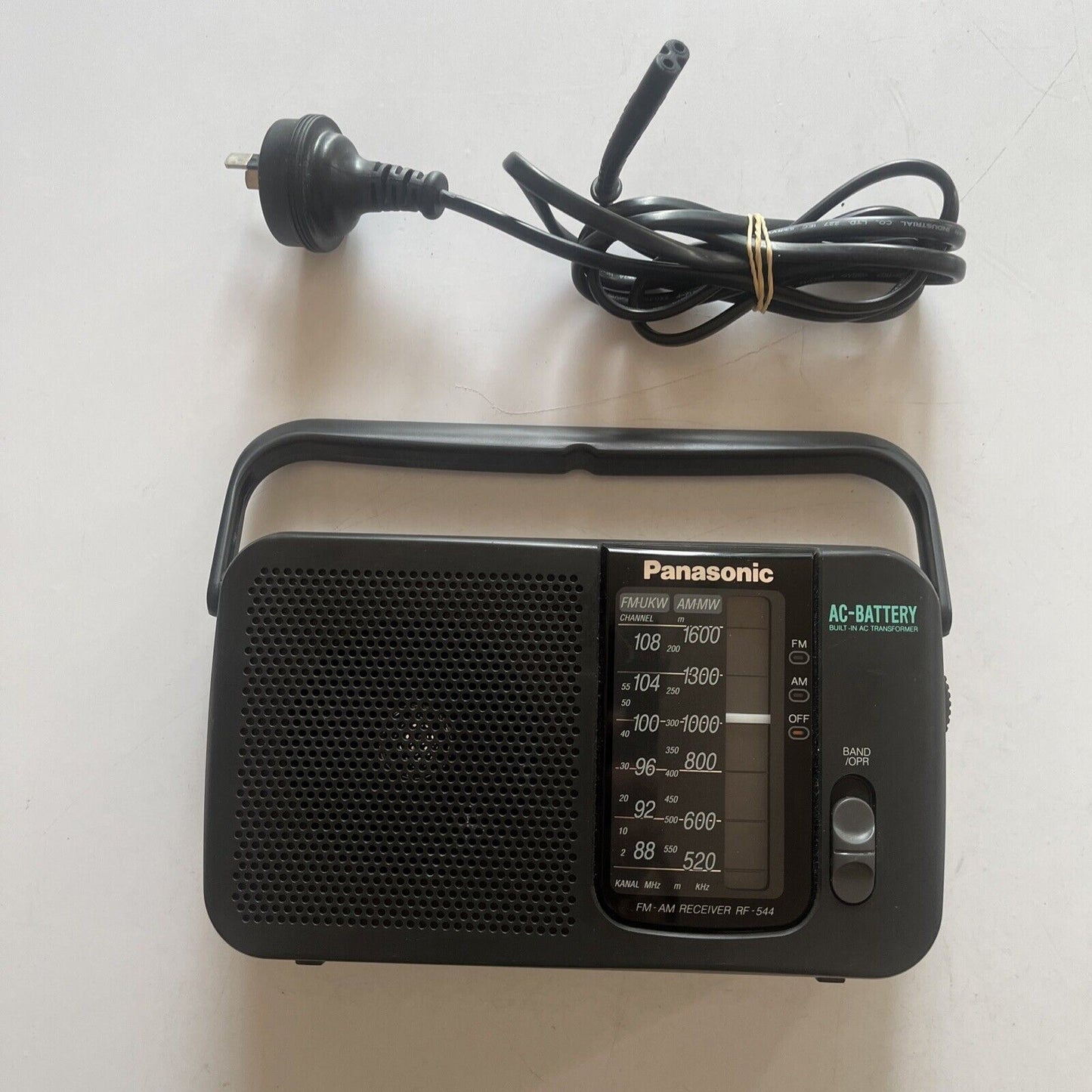 Panasonic RF-544 AM/FM Portable Radio Receiver