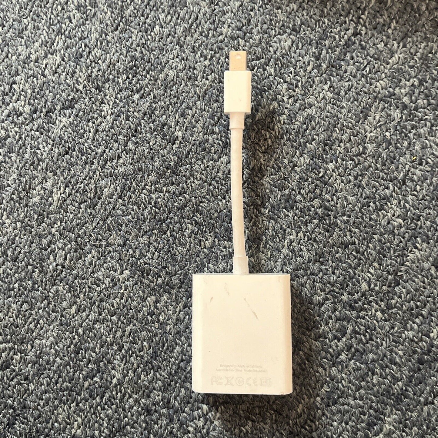 Genuine Apple Mini DisplayPort to VGA Adapter - A1307 MB572Z/B