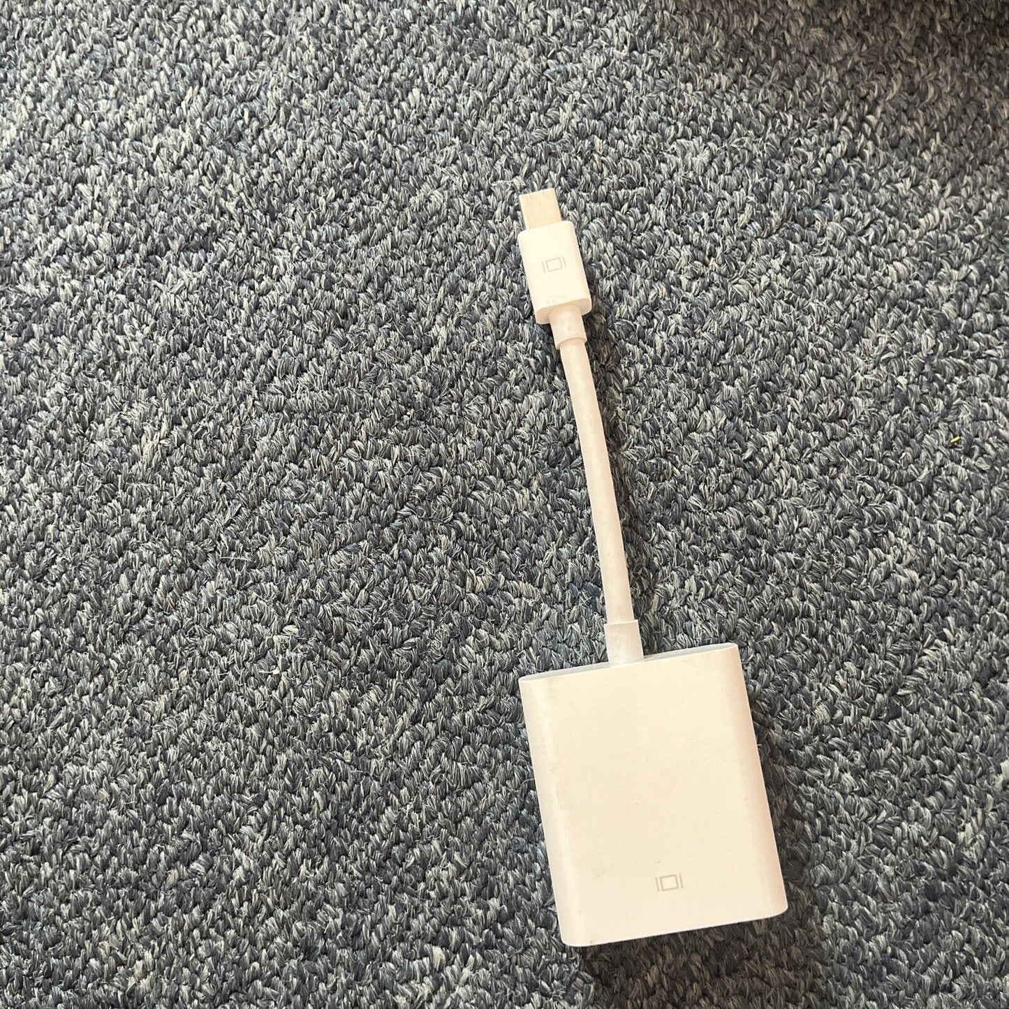 Genuine Apple Mini DisplayPort to VGA Adapter - A1307 MB572Z/B