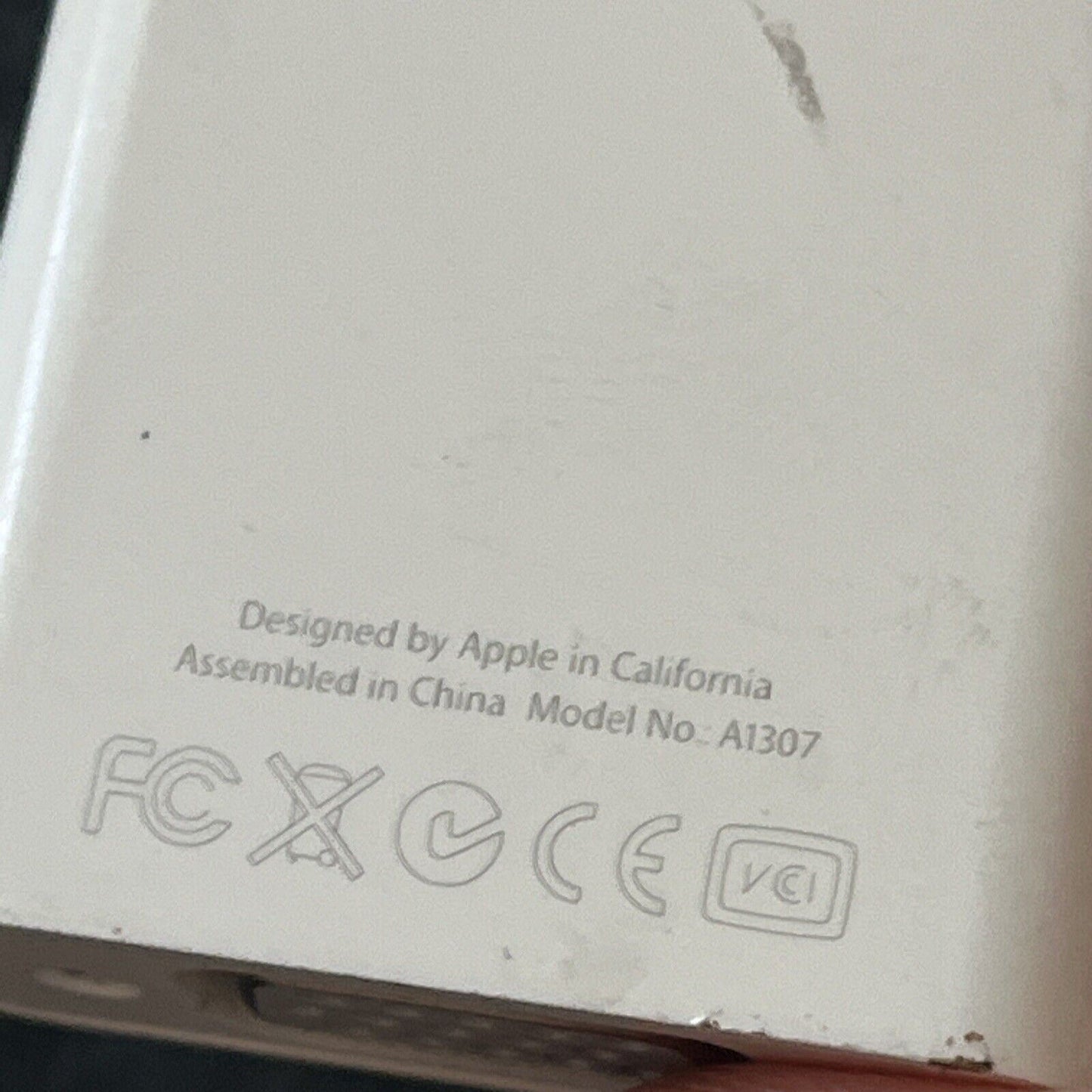 Genuine Apple Mini DisplayPort to VGA Adapter - A1307 MB572Z/B