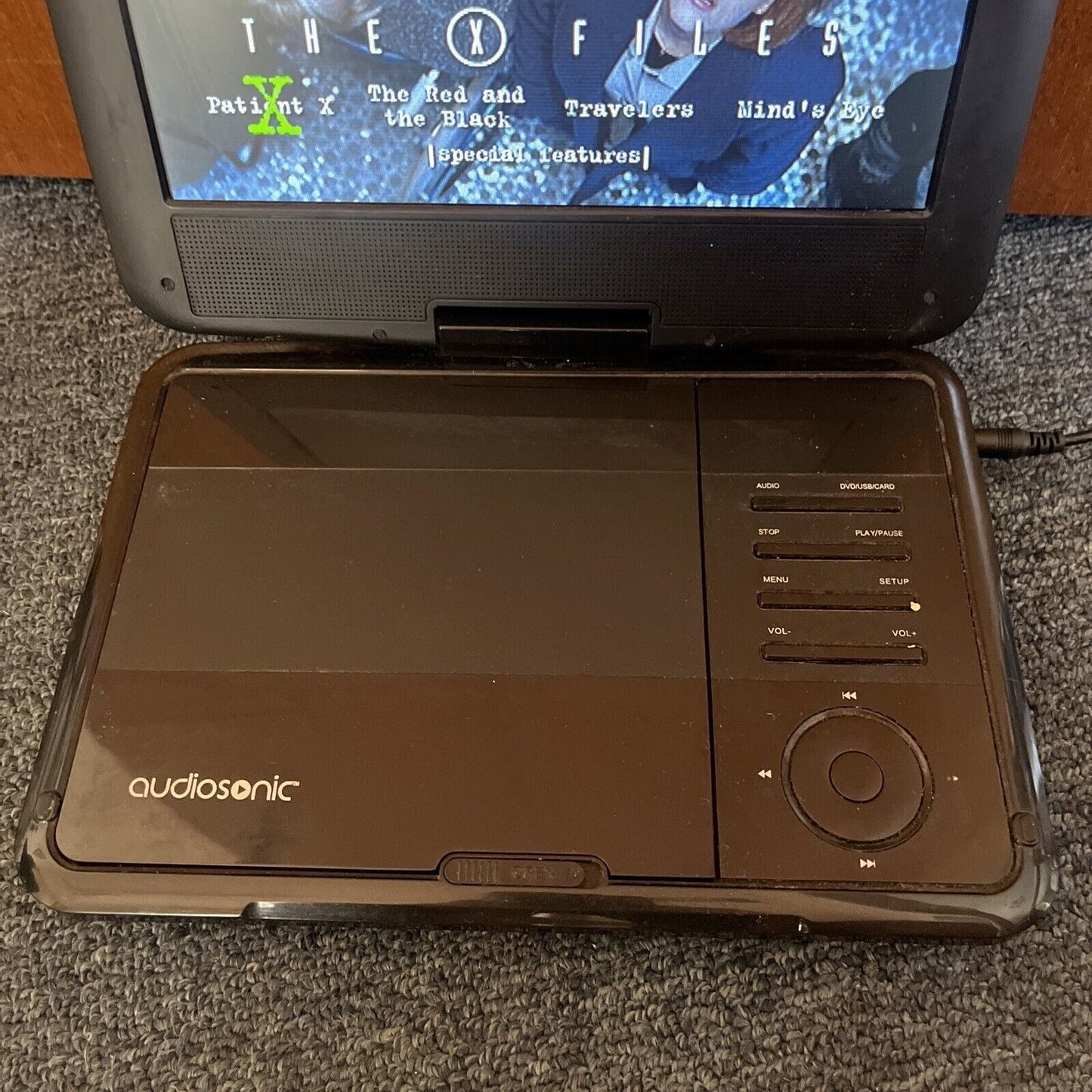 Audiosonic 9" Portable DVD Player KM916N