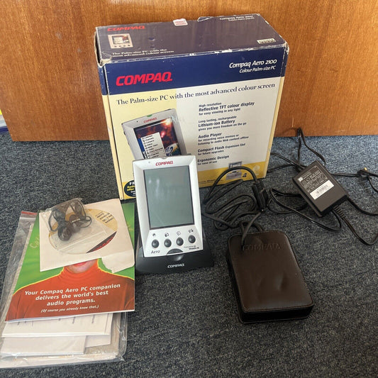 Compaq Aero 2100 Colour Palm Size PC Windows CE