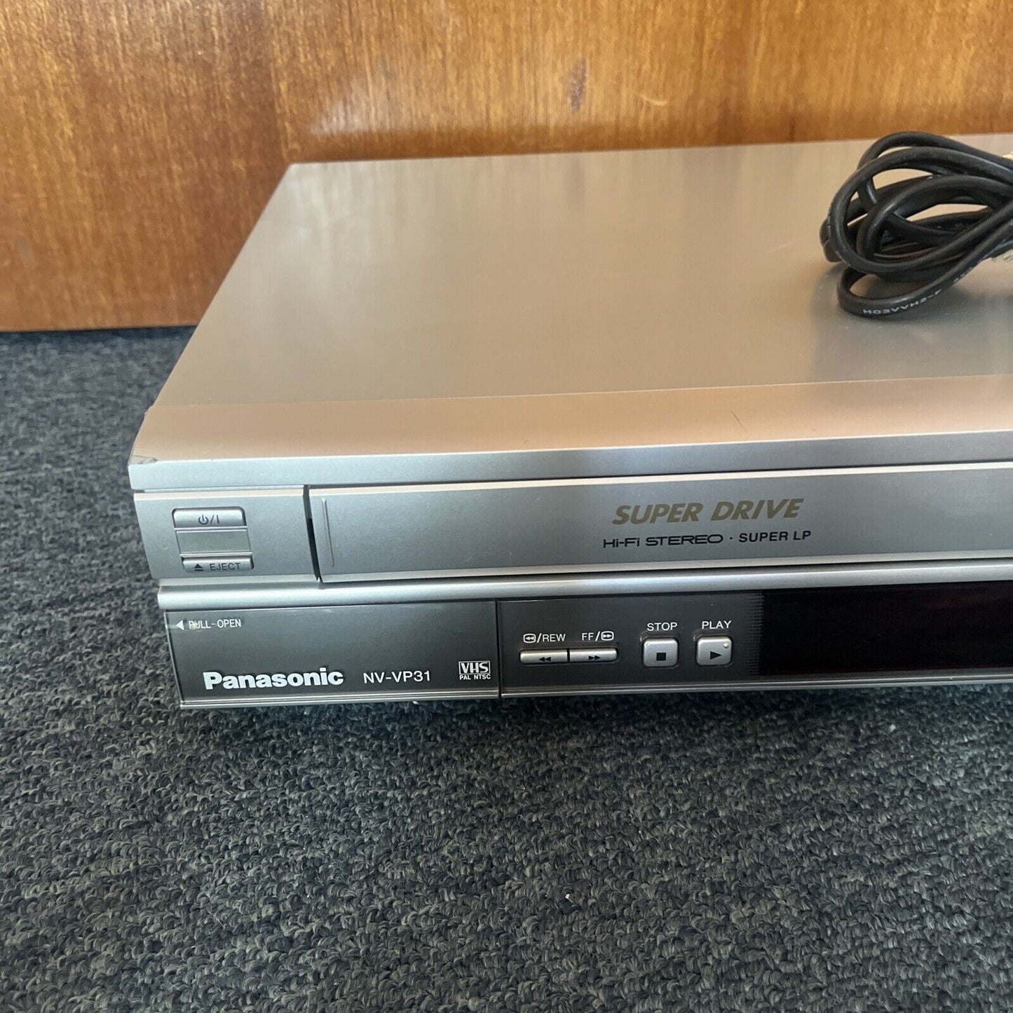 Panasonic NV-VP31 DVD Player Recorder VHS PAL/NTSC Playback *No remote control*