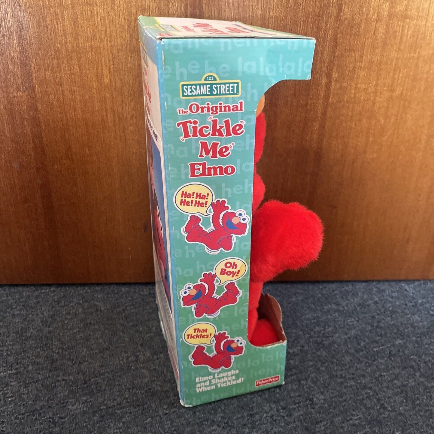 Tickle Me Elmo The Original Sesame Street 15" 2009 Fisher Price