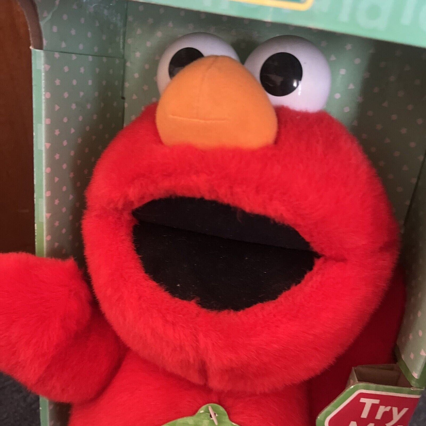 Tickle Me Elmo The Original Sesame Street 15" 2009 Fisher Price