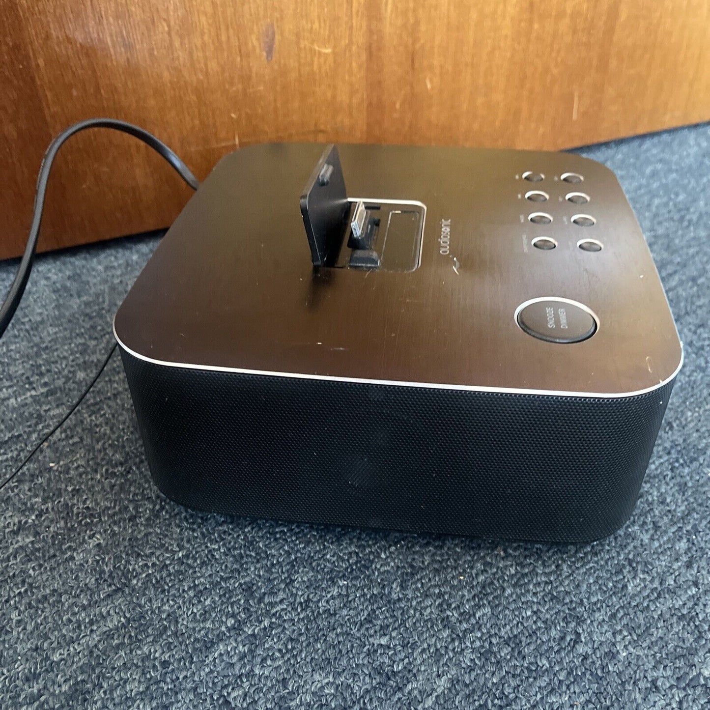 Audiosonic Alarm Clock FM Radio 30-pin iPhone iPod Dock DS403