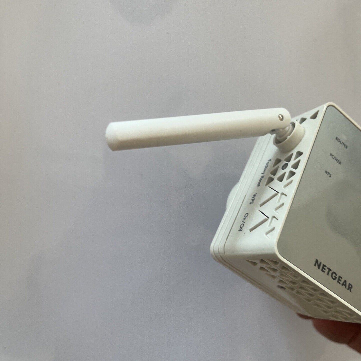 Netgear AC750 Wifi Range Extender EX3700