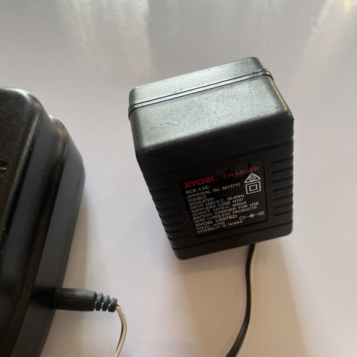 Ryobi Charging Stand BCSC12C with AC Adaptor