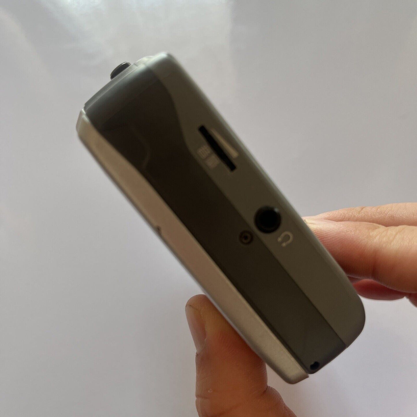 Aiwa Portable Stereo Cassette Player PS120 Model HS-PS120