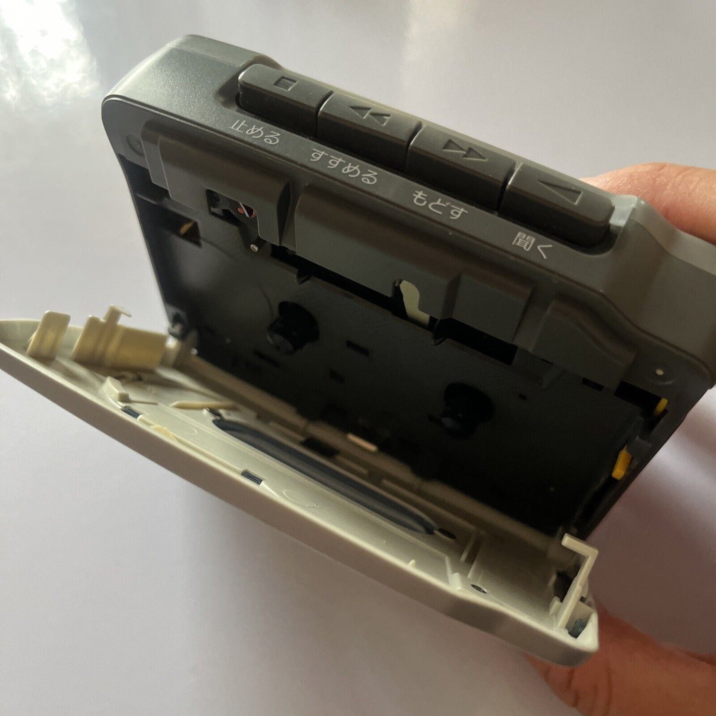 Aiwa RS230 Stereo Cassette Player AM/FM Radio *belt replacement- for repair*