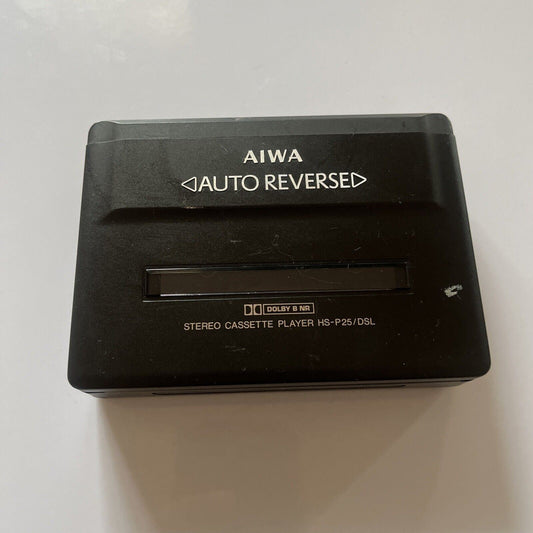 Aiwa Portable Stereo Cassette Player HS-P25/DSL *for parts or repair*