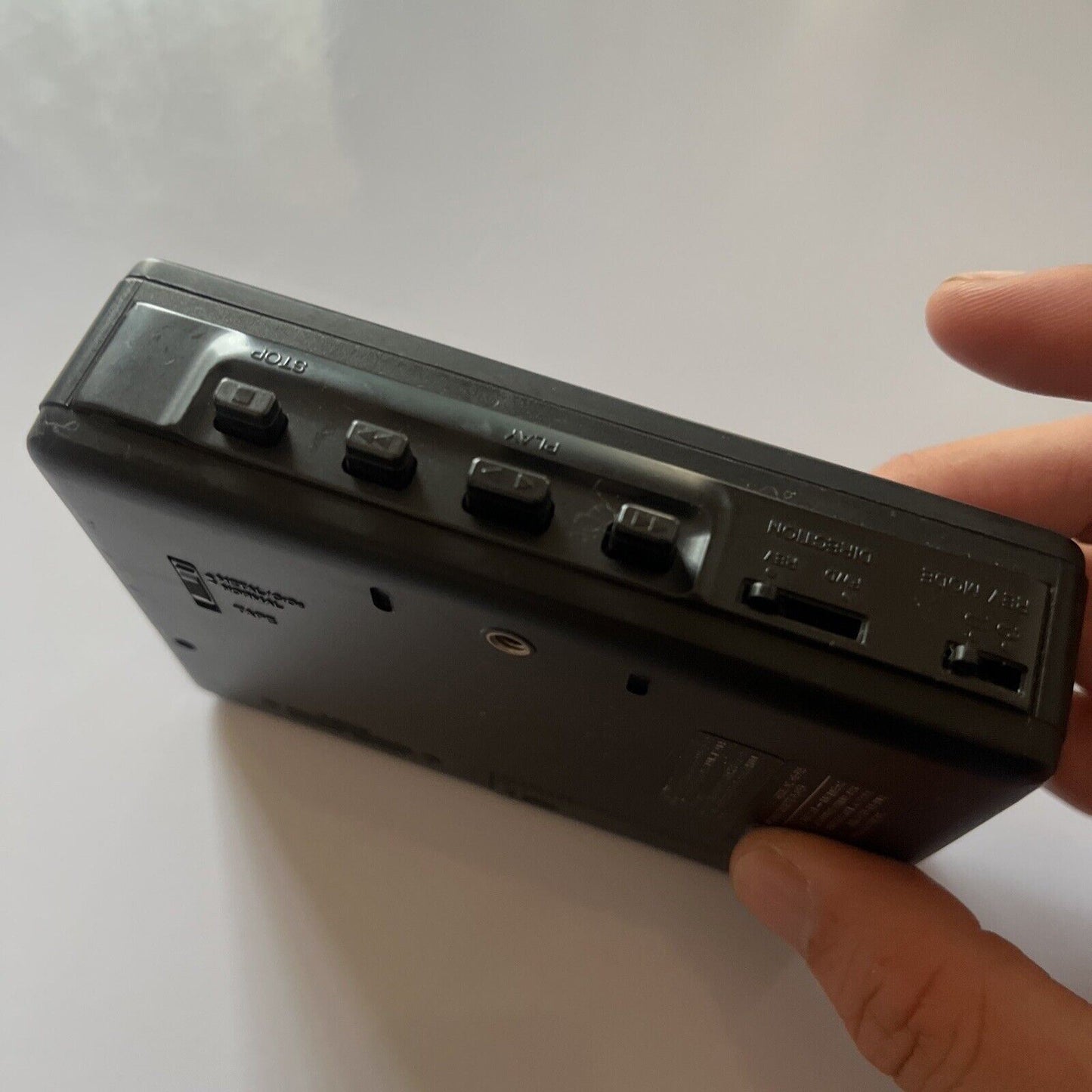 Aiwa Portable Stereo Cassette Player HS-P25/DSL *for parts or repair*