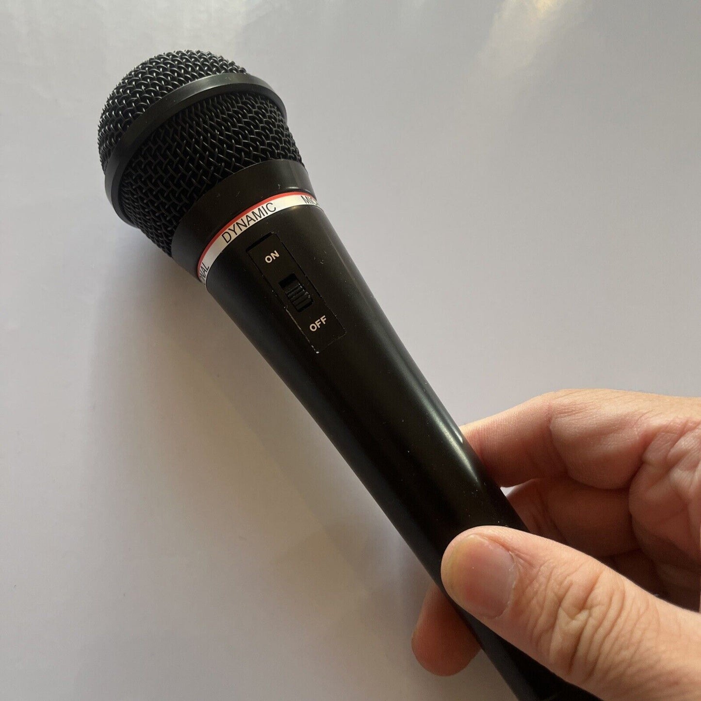 Yoga Dynamic Vocal Microphone DM-304