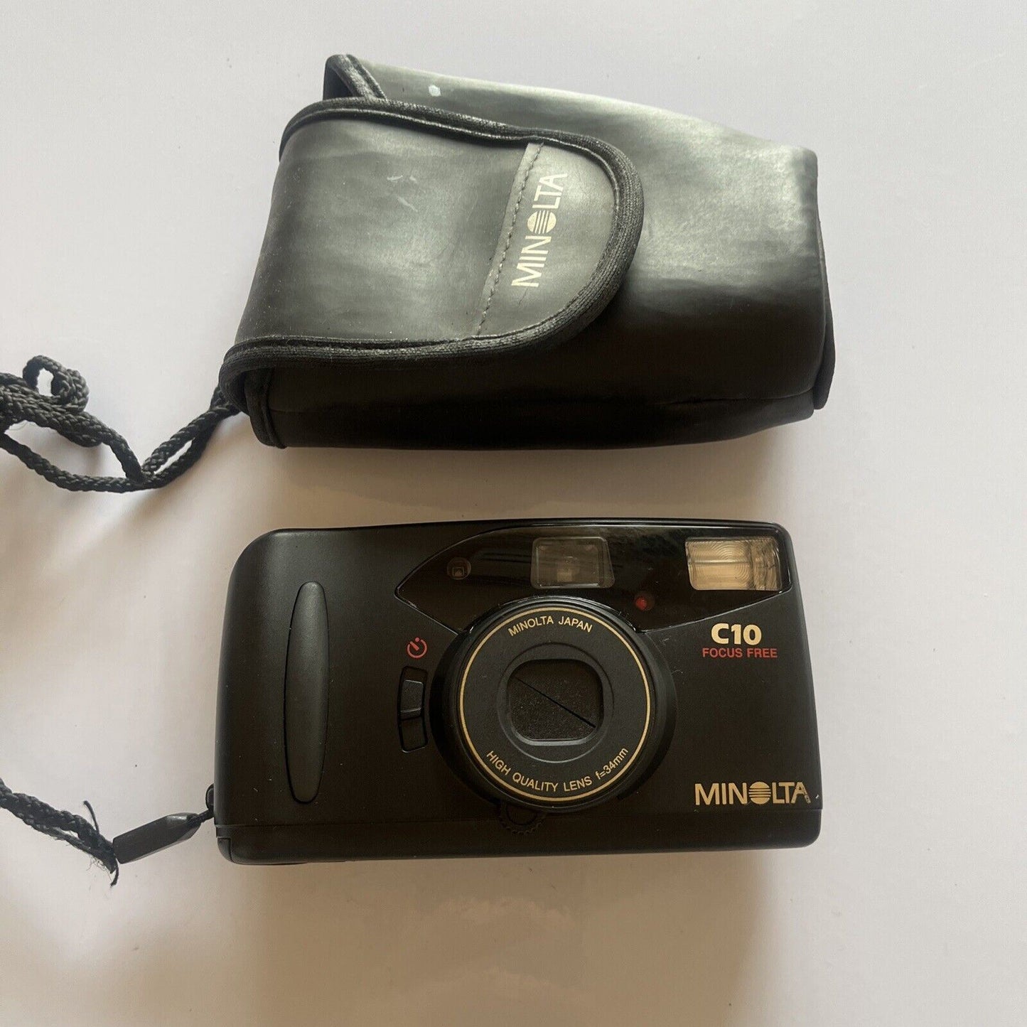 Minolta C10 Film Camera 35mm *Battery lid broken - but still works*