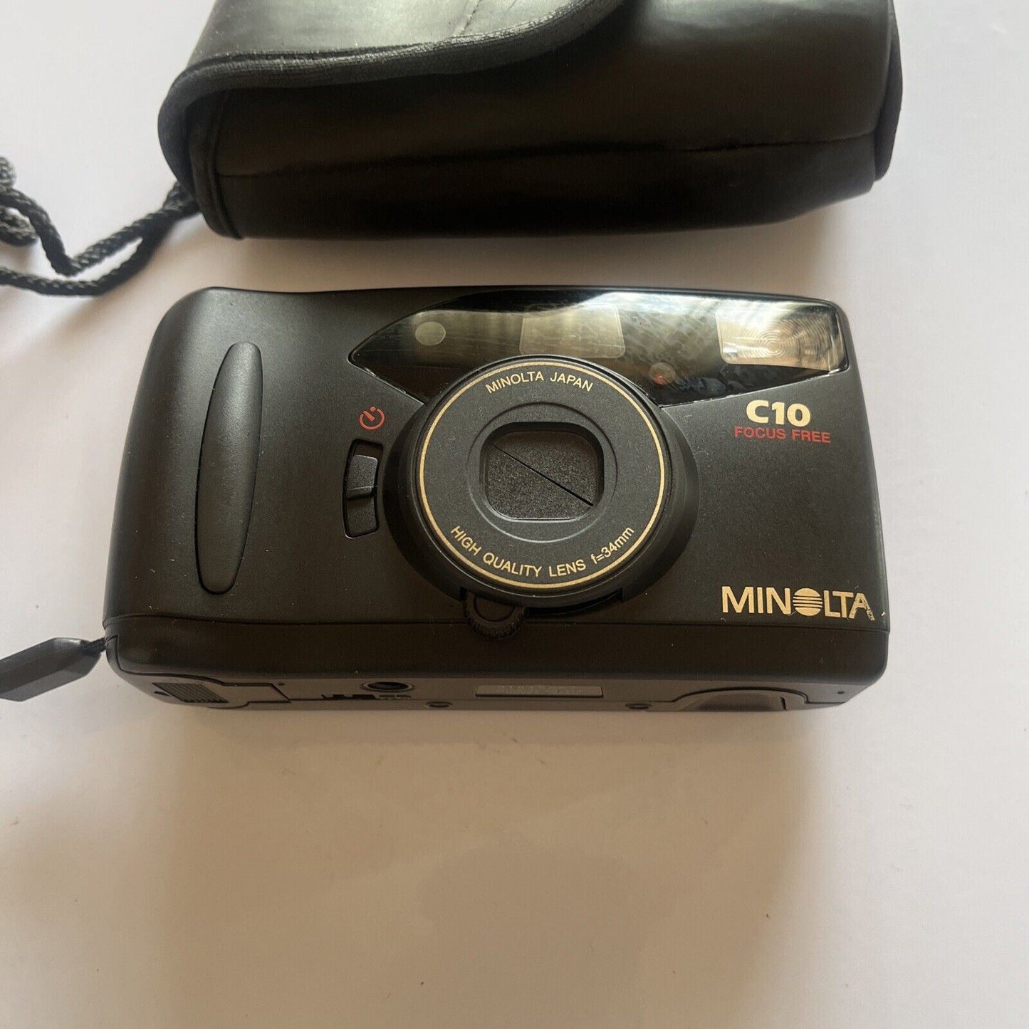 Minolta C10 Film Camera 35mm *Battery lid broken - but still works*