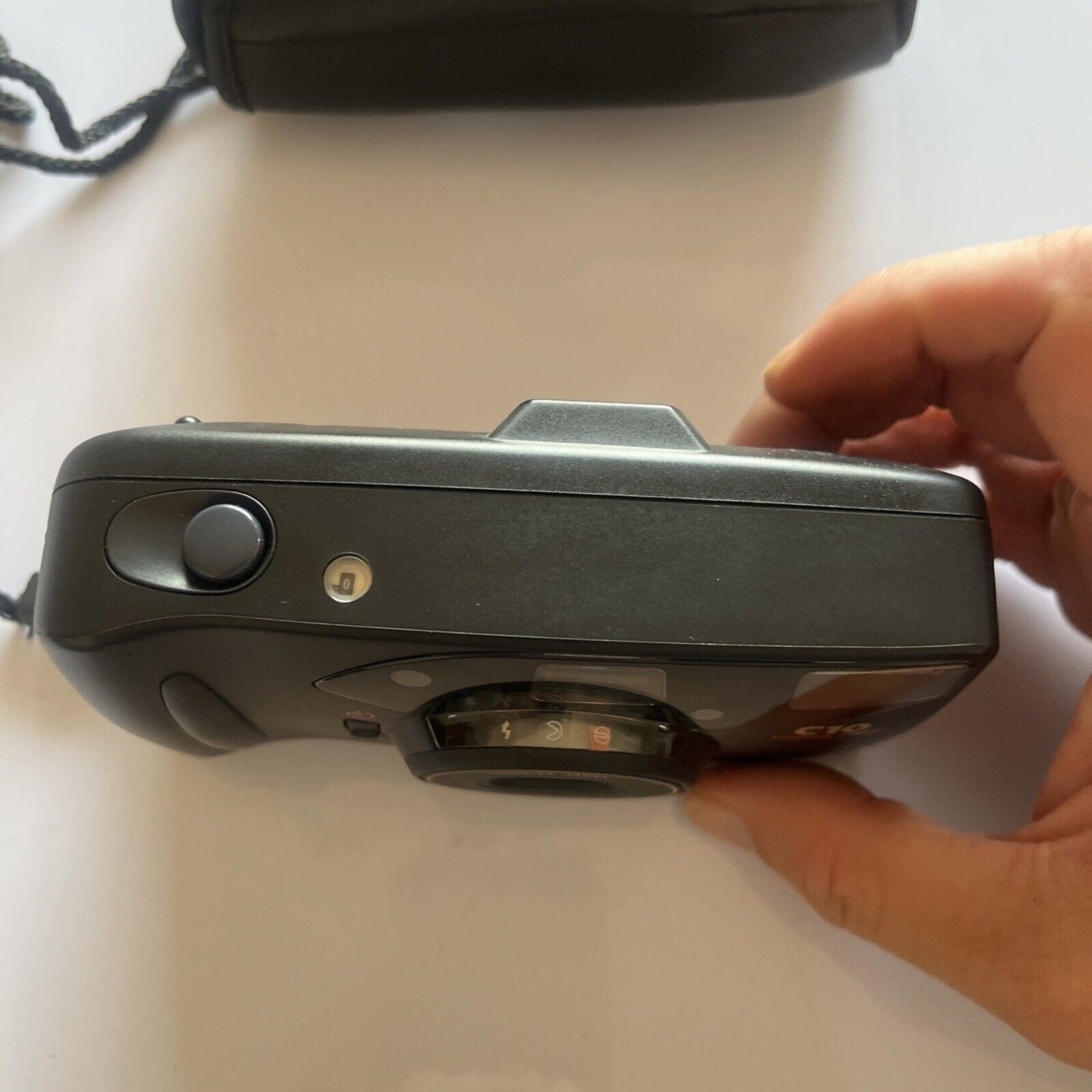 Minolta C10 Film Camera 35mm *Battery lid broken - but still works*