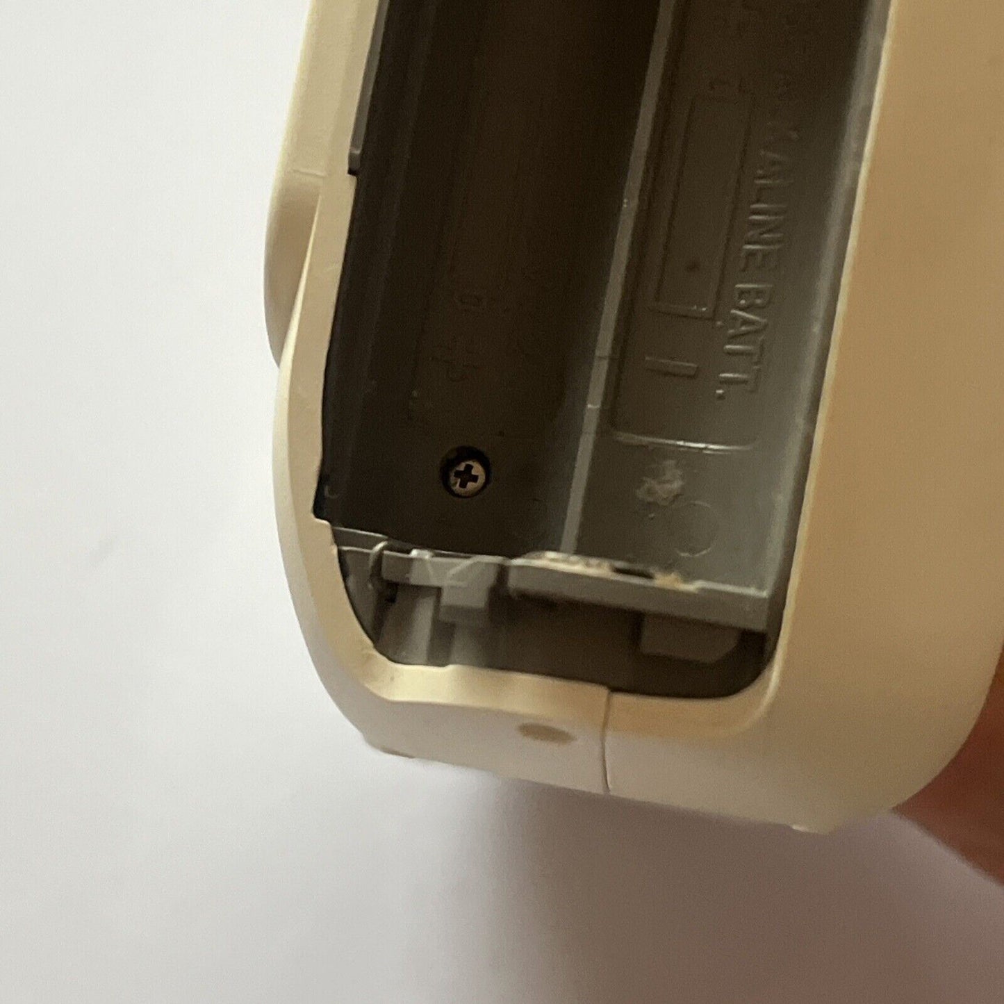 Fujifilm Instax Mini 8 Instant Film Camera White *Missing Battery Lid