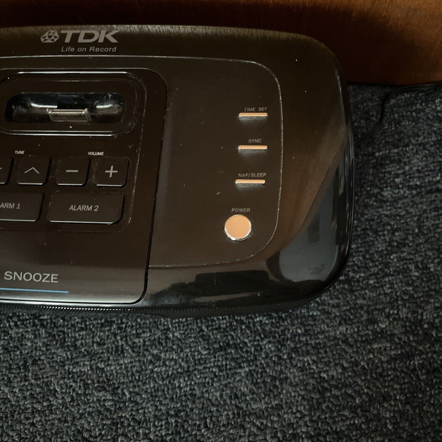 TDK Clock FM Radio for 30-pin iPod iPhone ADS-6P-Blk