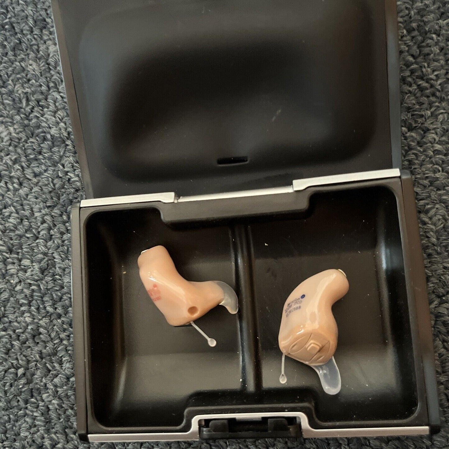 Bernafon Hearing Aid Chronos 5 12 0CN5 ITCD *Untested*
