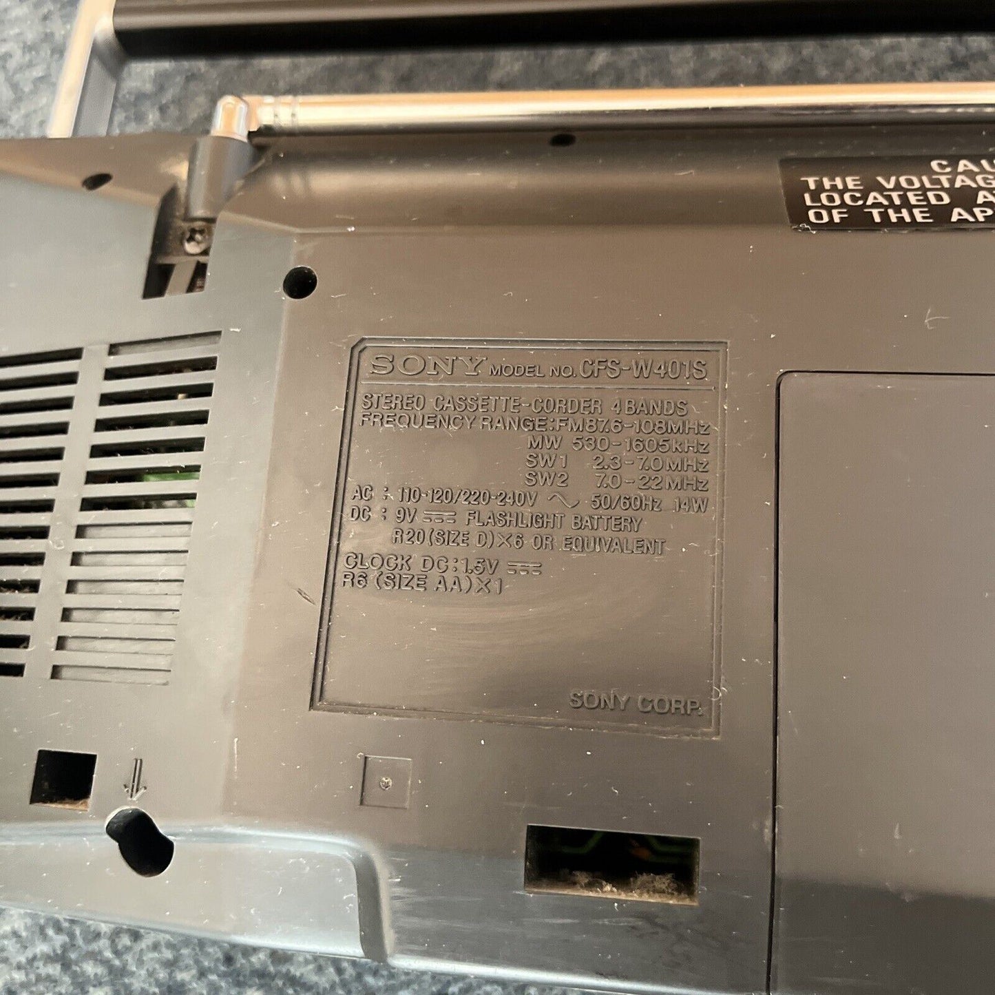 Sony Boombox Stereo Dual Cassette Tape Recorder AM/FM/SW Radio CFS-W401S