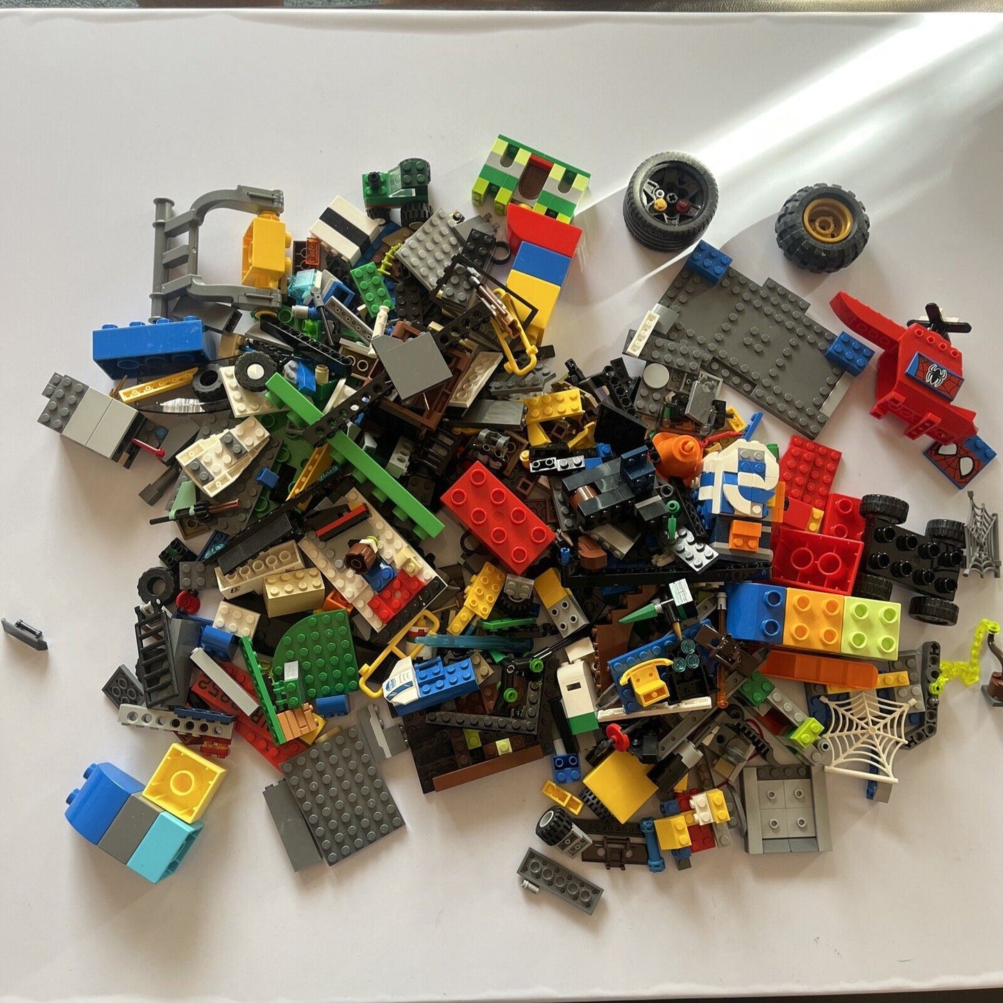 Lego 1.23kg Bulk Lot Wheels Spiderman Police Bricks Duplo Mix