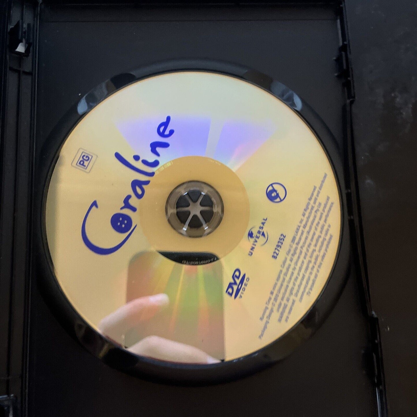 Coraline (DVD, 2009) Dakota Fanning, Teri Hatcher, Jennifer Saunders Region 4