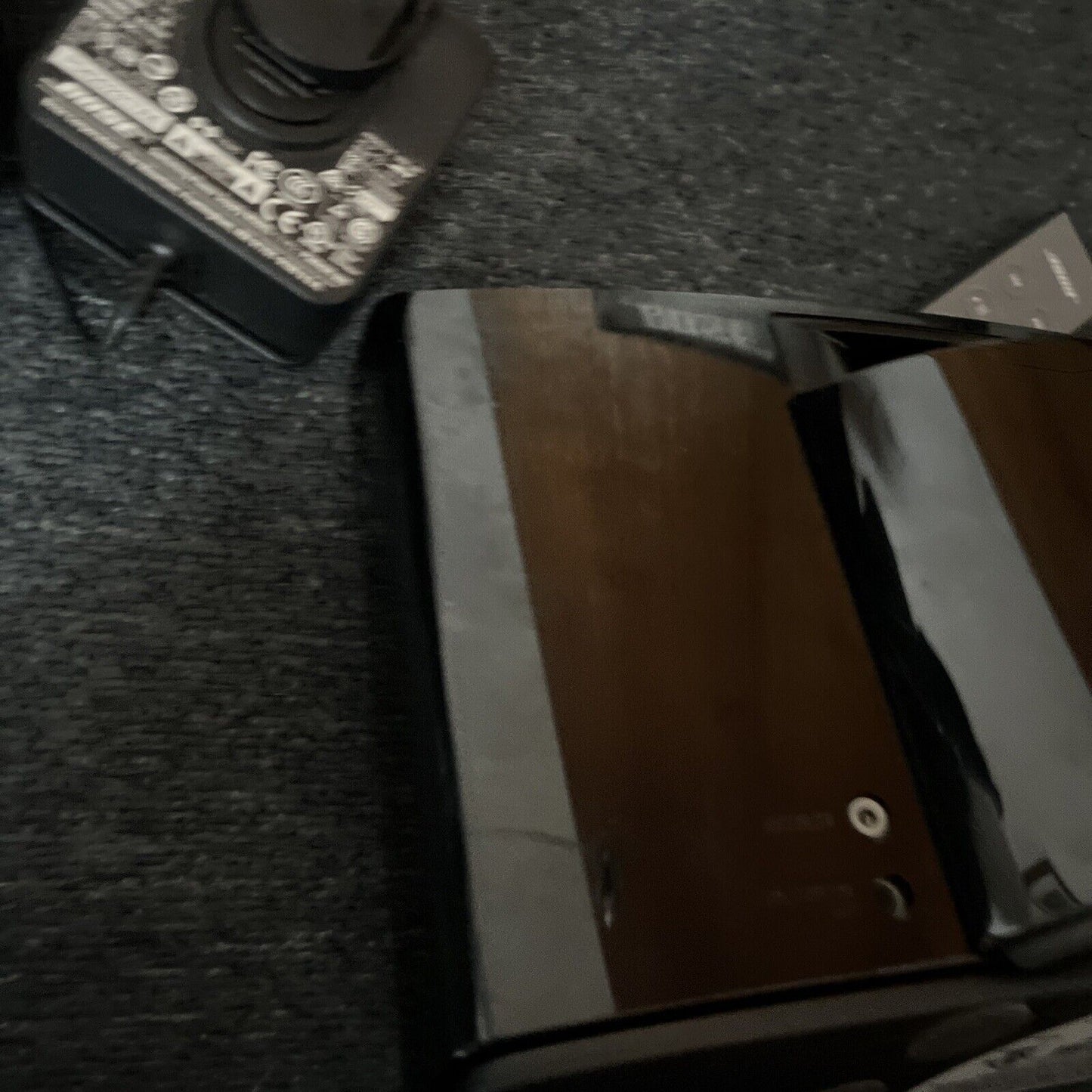 Bose Sound dock Portable Digital Music System For 30-Pin iPod iPhone with Remote