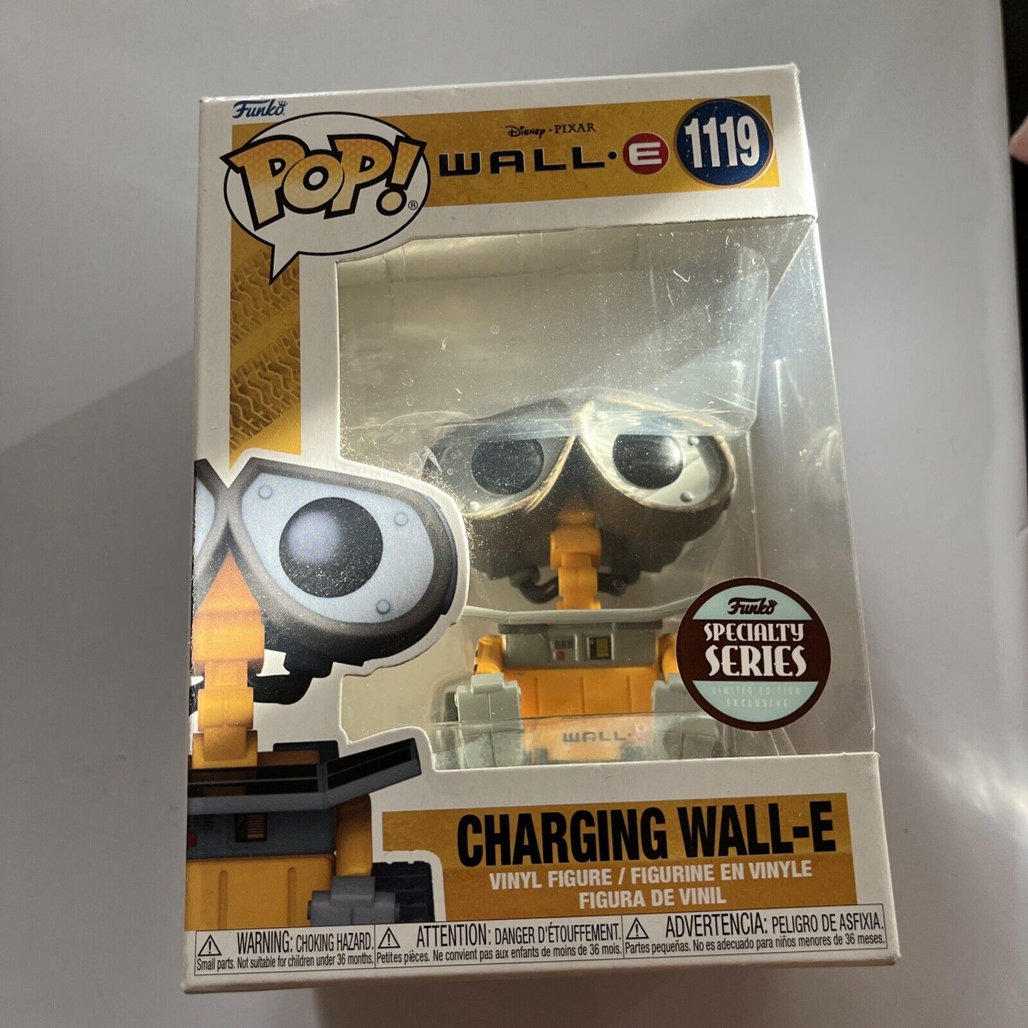 Wall-E - Wall-E Charging #1119 Pop! Vinyl FUNKO