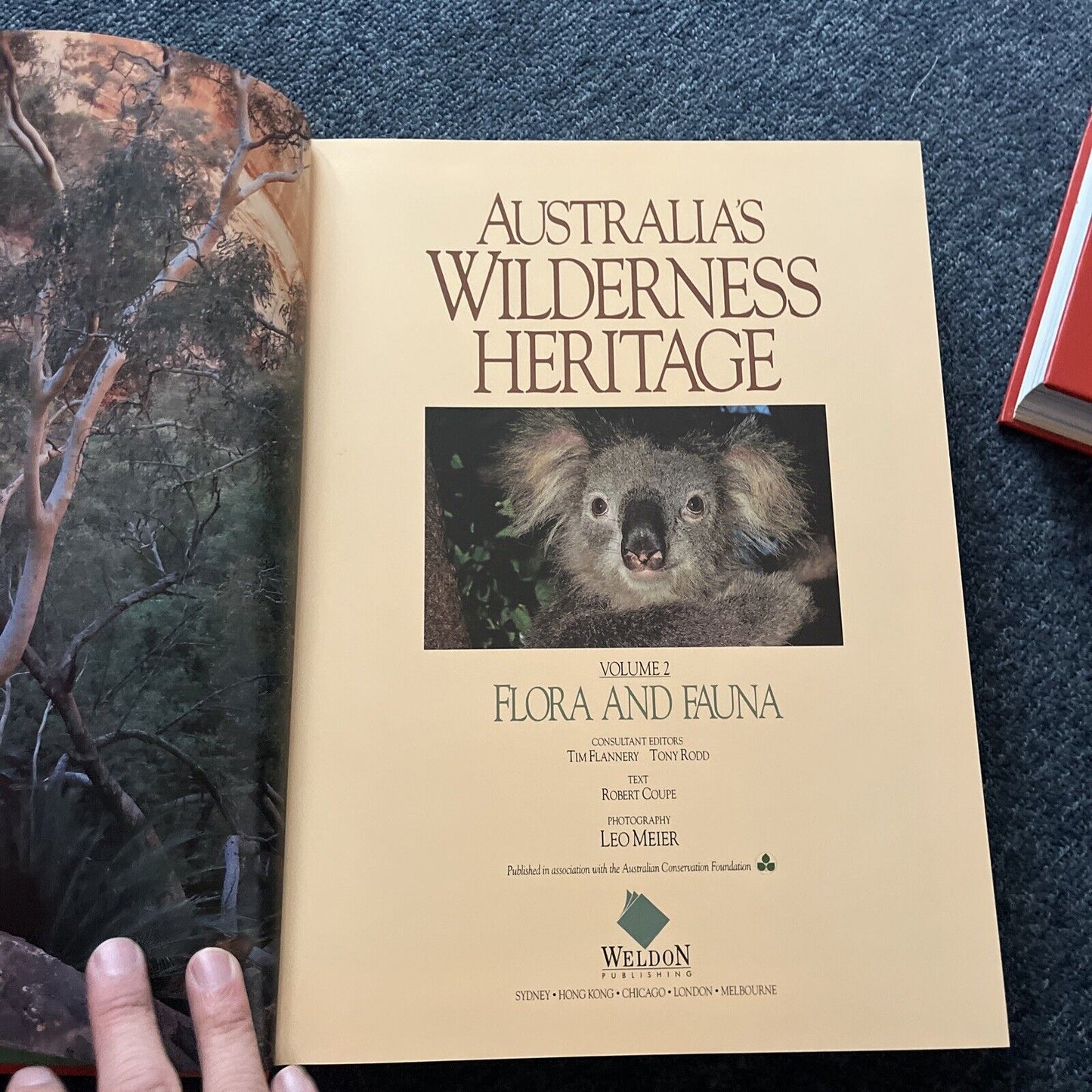 Australia's Wilderness Heritage Vol 1 & 2 Hardcover Book Box Set Vintage 1988
