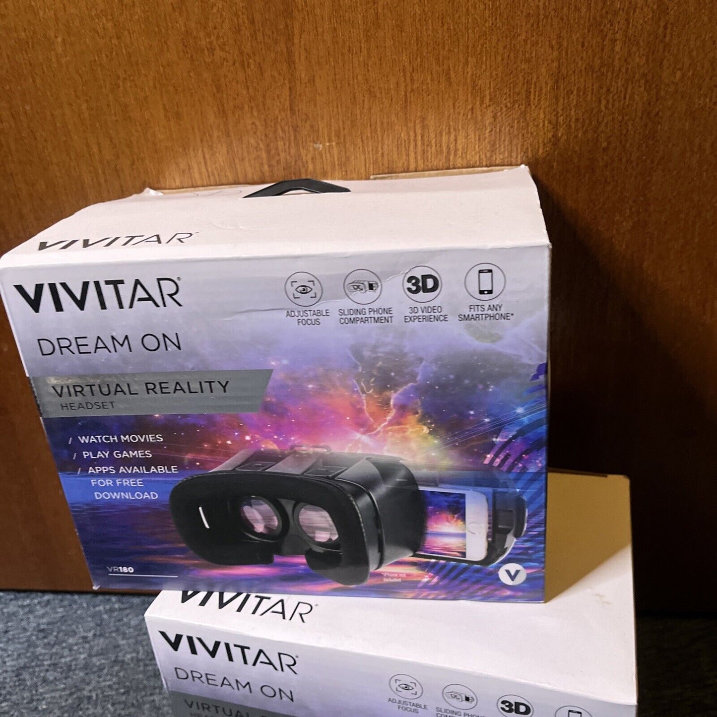 Vivitar Virtual Reality Headset VR-180 For iPhone Or Android *NEw*