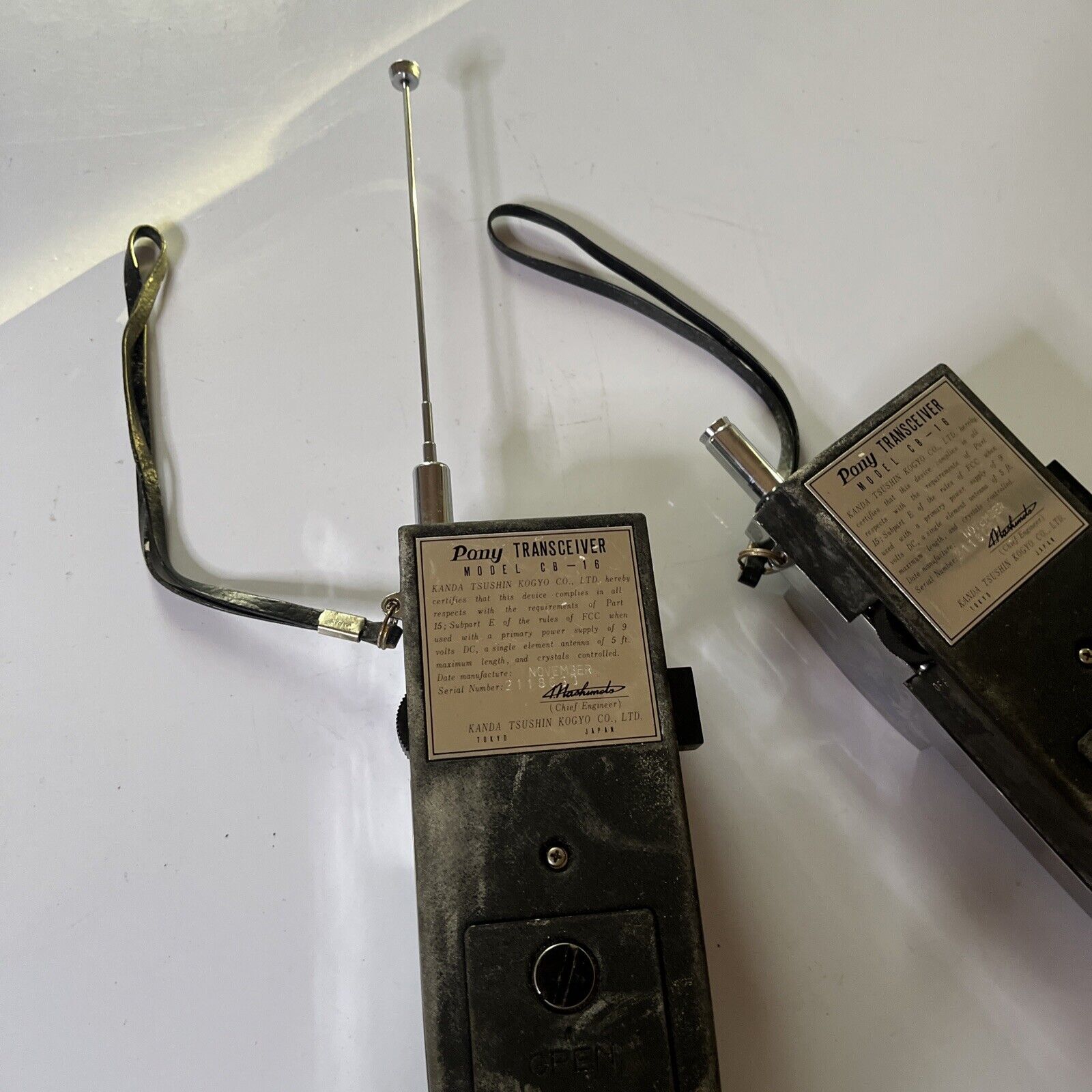 Vintage Pony Transceiver Model CB-16 CB transceiver *For Parts Or