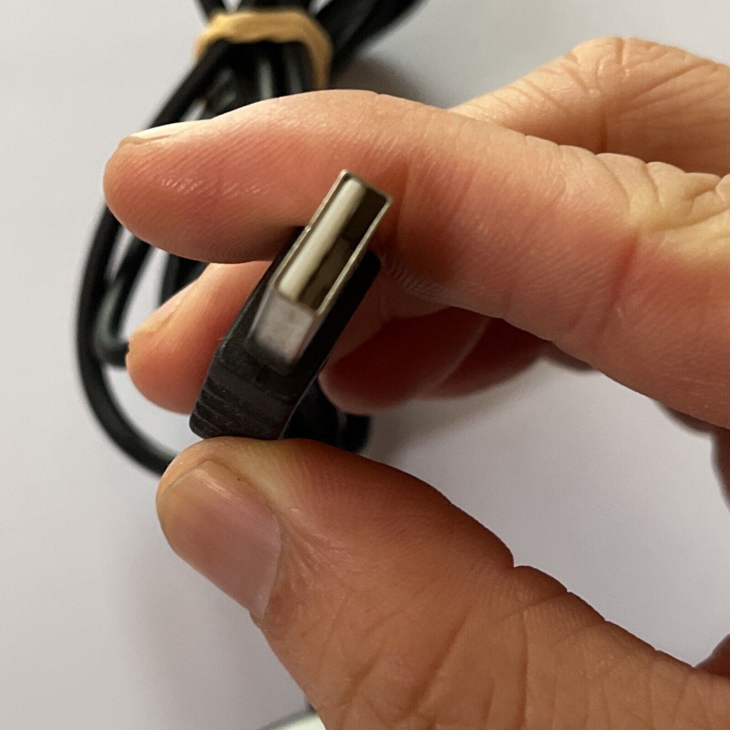 3x USB Mouse: Logitech M105, Dell MQ65UGA, HP M-UAE96