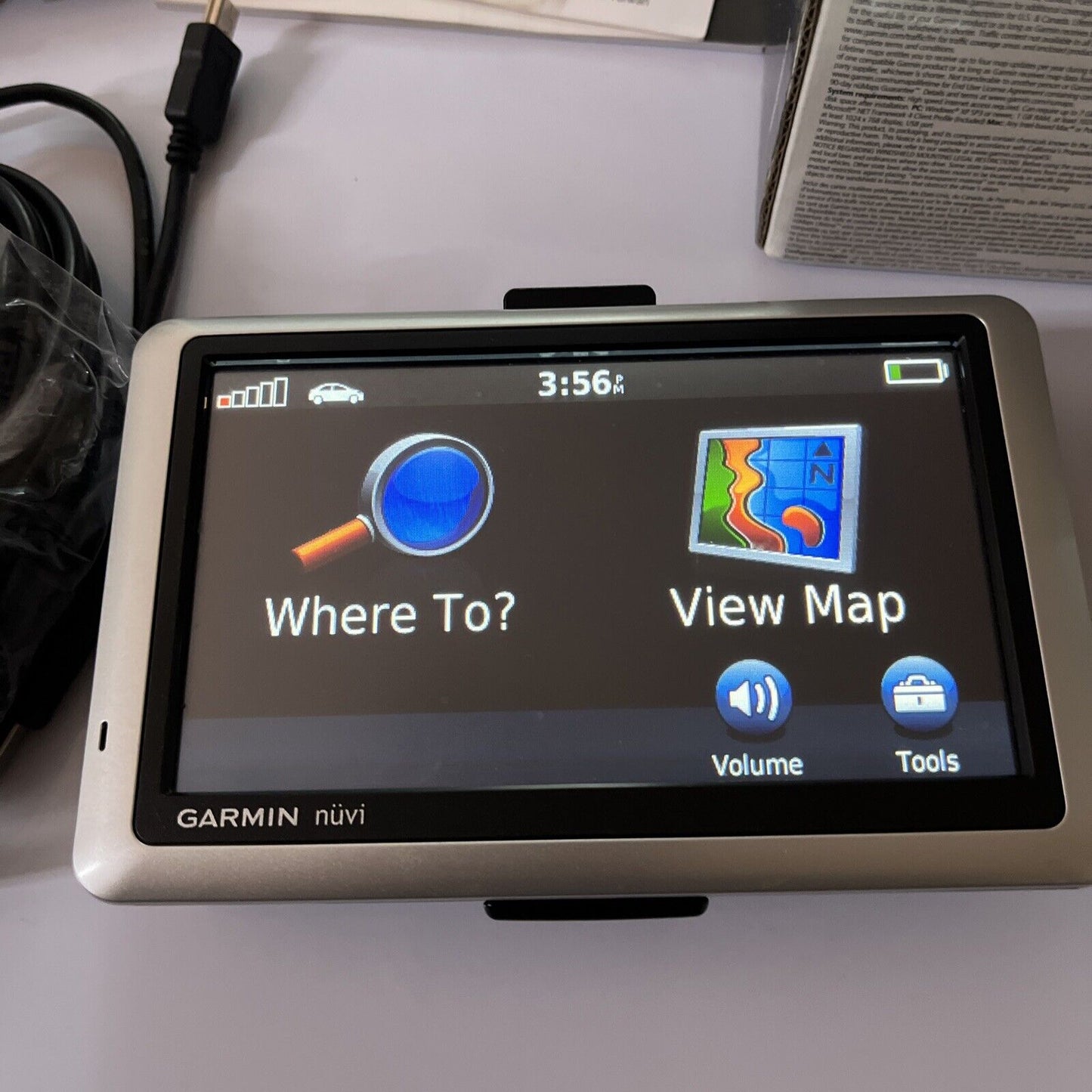 Garmin Nuvi 1450 LMT GPS 5" Screen with Car Holder